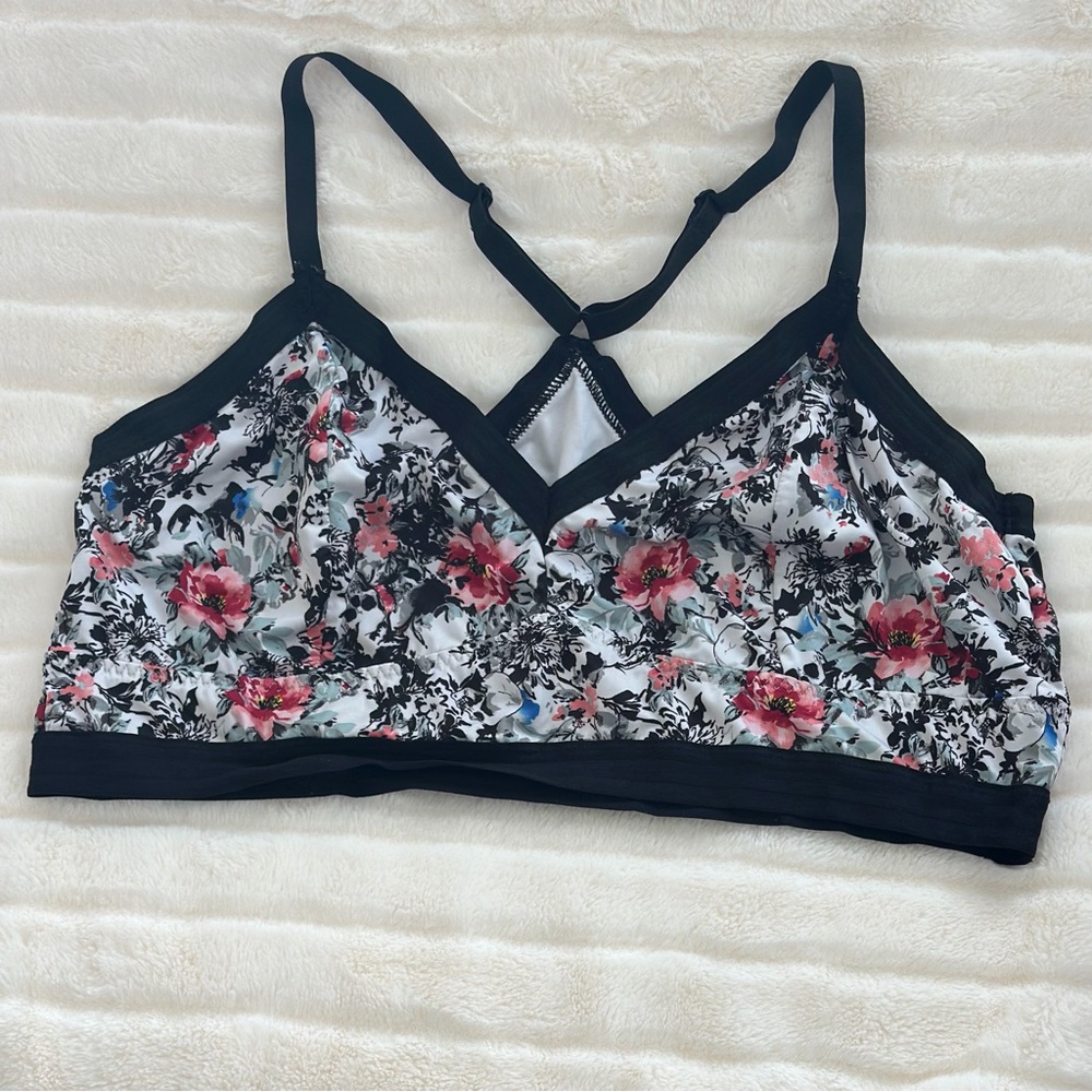 Bralette - Picture 3 of 11